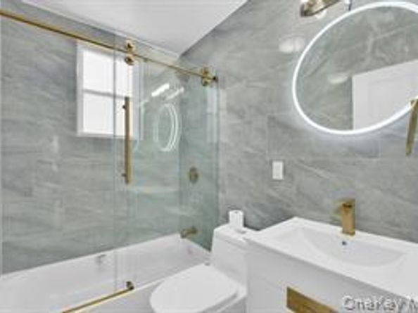 196 Brighton 10th Street, Brooklyn NY 11235