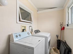 216 Elizabeth Street, Inwood NY 11096