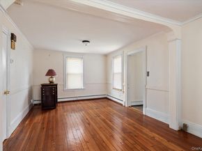 216 Elizabeth Street, Inwood NY 11096