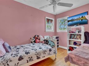 6 Norwalk Lane, Selden NY 11784