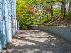 12 Arthur Place, Yonkers NY 10701