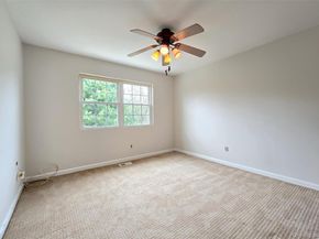7 Peacock Path, Coram NY 11727