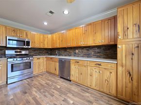 7 Peacock Path, Coram NY 11727