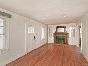 22 Prospect Road, Centerport NY 11721