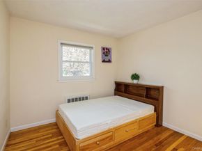 5 Highpoint Drive, Huntington NY 11743