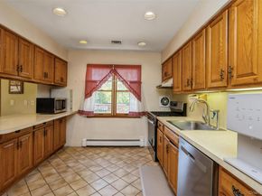5 Highpoint Drive, Huntington NY 11743