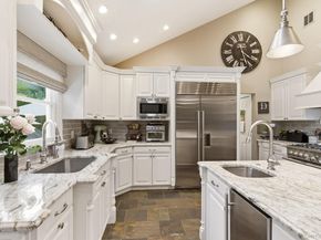 9 Sage Brush Court, East Setauket NY 11733