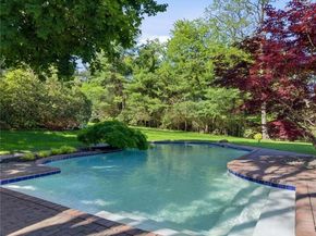 93 Hoaglands Lane, Old Brookville NY 11545