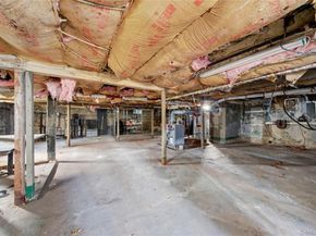 1046 Dickens Street, Far Rockaway NY 11691