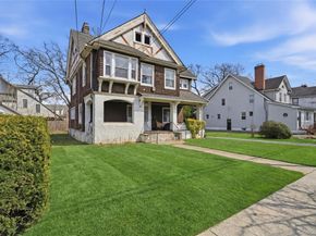 1046 Dickens Street, Far Rockaway NY 11691