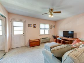 195 N Centre Avenue 25, Rockville Centre NY 11570