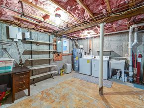 195 N Centre Avenue 25, Rockville Centre NY 11570