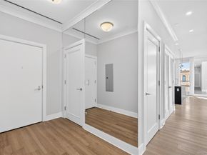 100 Garvies Point Road 1304, Glen Cove NY 11542