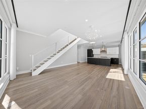 100 Garvies Point Road 1304, Glen Cove NY 11542
