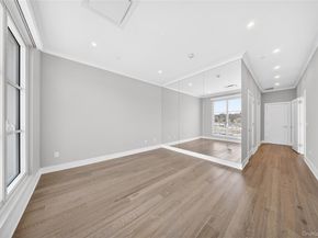 100 Garvies Point Road 1304, Glen Cove NY 11542