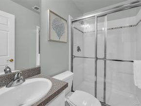 40 Eagle Circle, Bohemia NY 11716