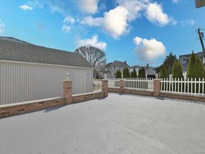 9 Cabot Road W, Massapequa NY 11758