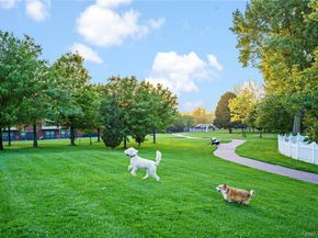 3-17 Endeavor Place C, College Point NY 11356