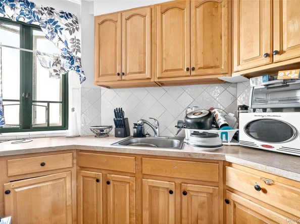 1314 Virginia Avenue 6G, Bronx NY 10462