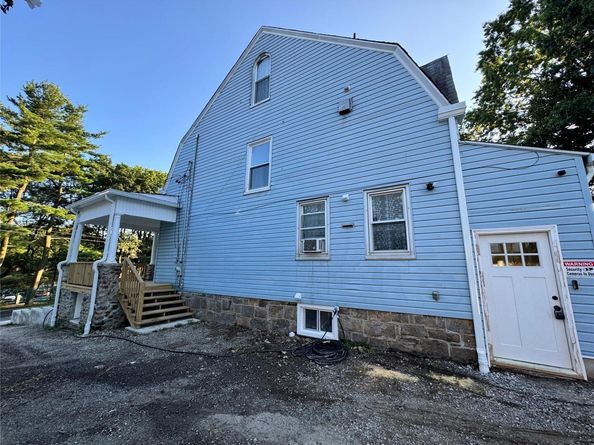18 Edgewood Street, White Plains NY 10605