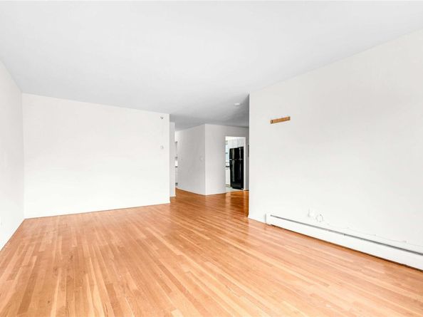 Undisclosed Address #880867, Flushing NY 11354