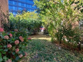 Undisclosed Address #880867, Flushing NY 11354