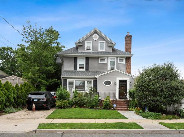 54 S Centre Avenue, Rockville Centre NY 11570