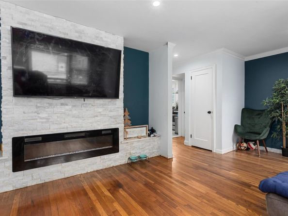 54 S Centre Avenue, Rockville Centre NY 11570