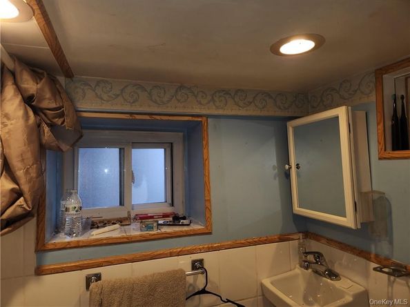 815 Swinton Avenue, Bronx NY 10465