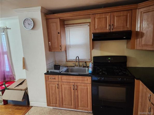 815 Swinton Avenue, Bronx NY 10465