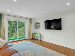 30 Barstow Road N 3C, Great Neck NY 11021