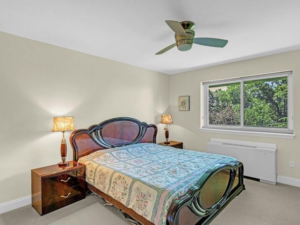 30 Barstow Road N 3C, Great Neck NY 11021