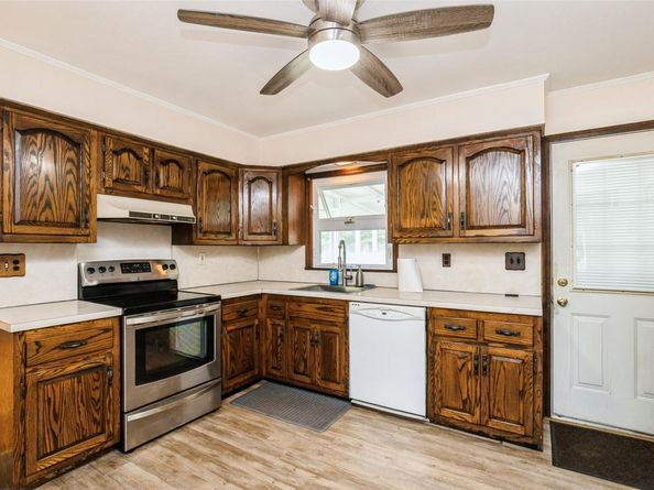 29 Cornell Street, East Northport NY 11731