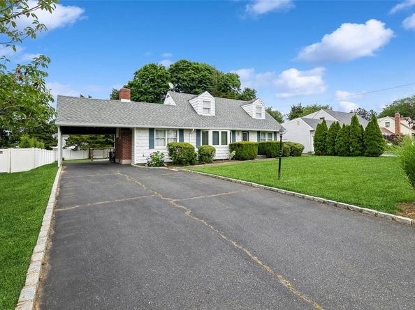 29 Cornell Street, East Northport NY 11731