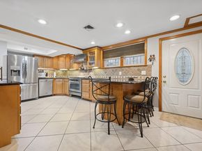 64-58 215th St, Bayside NY 11364