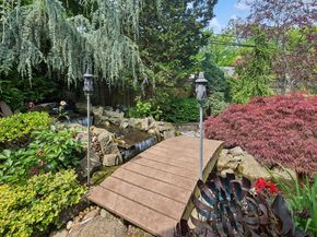 64-58 215th St, Bayside NY 11364