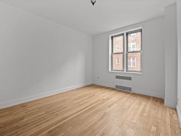 2107 Wallace Avenue 4G, Bronx NY 10462