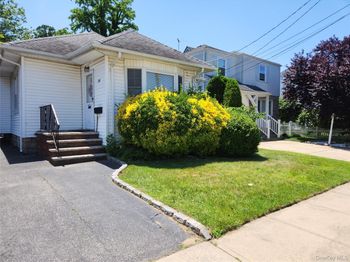 14 W Argyle Street
