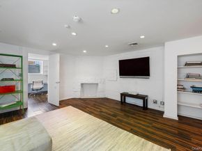 800 W 231st Street, Bronx NY 10463