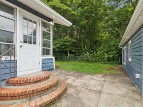 32 Smith Lane, Middle Island NY 11953