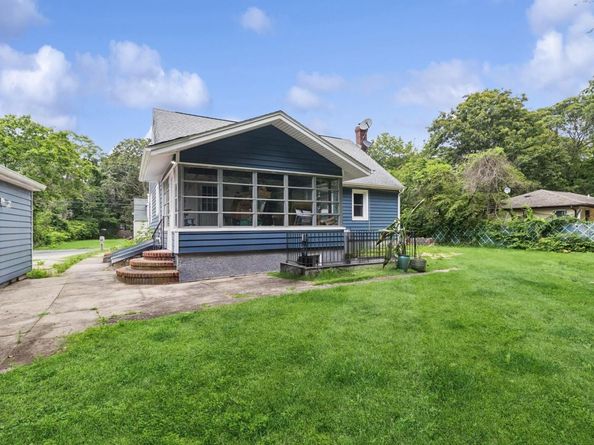 32 Smith Lane, Middle Island NY 11953