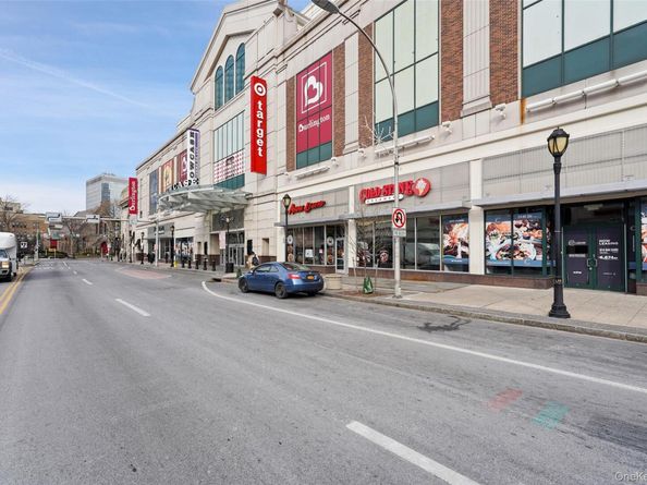300 Mamaroneck Avenue 823, White Plains NY 10605