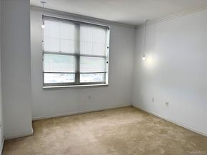 300 Mamaroneck Avenue 823, White Plains NY 10605