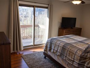 94 Bailey Court 94, Middle Island NY 11953