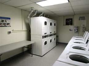 20 Daley Place 225, Lynbrook NY 11563