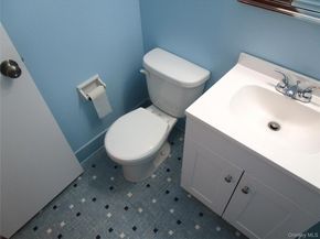 20 Daley Place 225, Lynbrook NY 11563