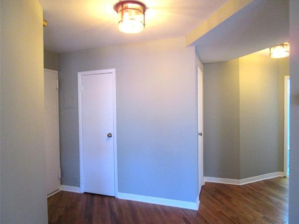 20 Daley Place 225, Lynbrook NY 11563