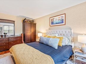 211-10 18th Avenue 2J, Bayside NY 11360