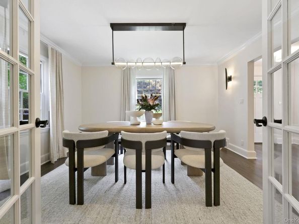 8 Varian Lane, Scarsdale NY 10583