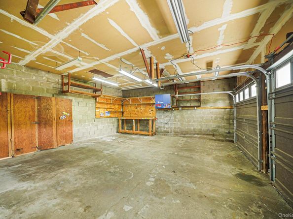 2581 Locust Avenue, Ronkonkoma NY 11779